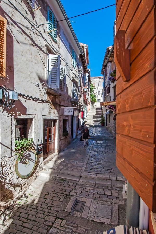 Studio Apartment Grisia Rovinj Exteriör bild